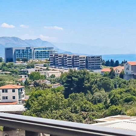 Apartment Azure *Close To The Beach Split Buitenkant foto