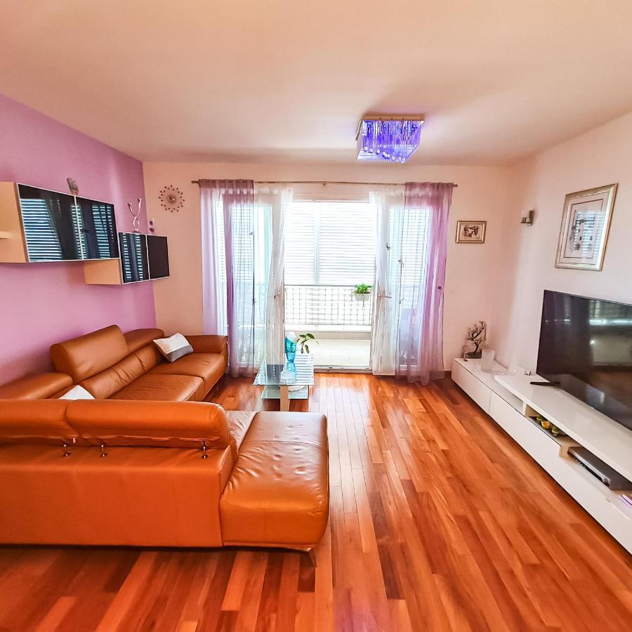 Apartment Azure *Close To The Beach Split Buitenkant foto
